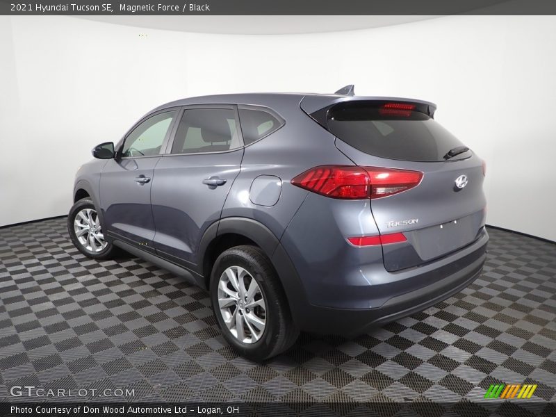 Magnetic Force / Black 2021 Hyundai Tucson SE