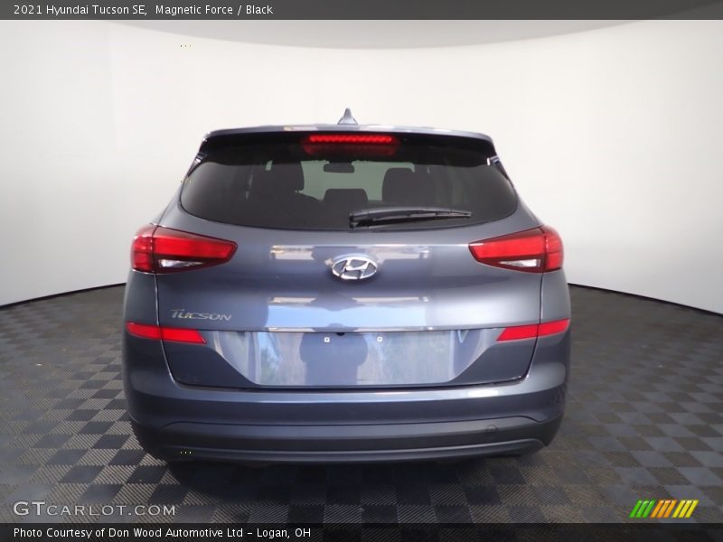 Magnetic Force / Black 2021 Hyundai Tucson SE