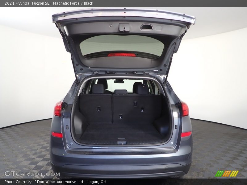 Magnetic Force / Black 2021 Hyundai Tucson SE