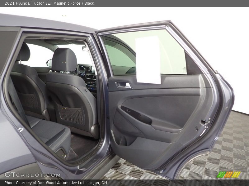 Magnetic Force / Black 2021 Hyundai Tucson SE