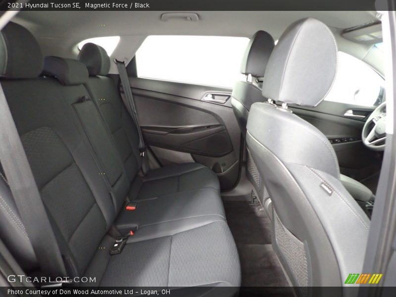 Magnetic Force / Black 2021 Hyundai Tucson SE