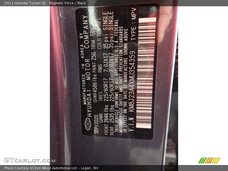 Magnetic Force / Black 2021 Hyundai Tucson SE