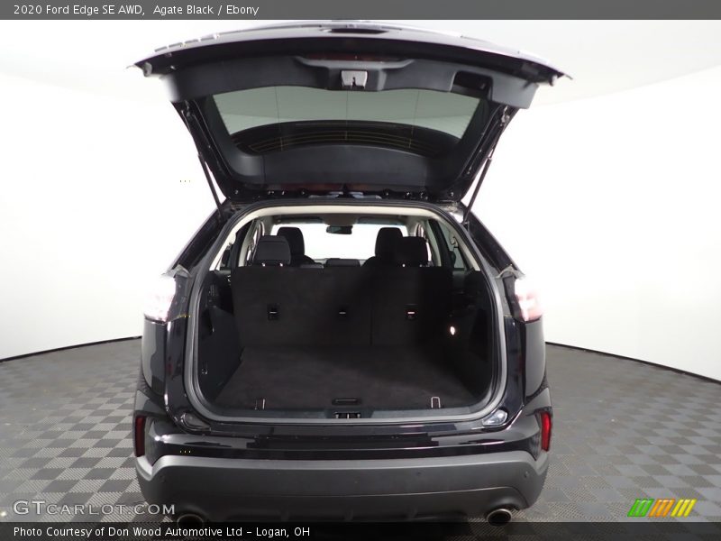 Agate Black / Ebony 2020 Ford Edge SE AWD