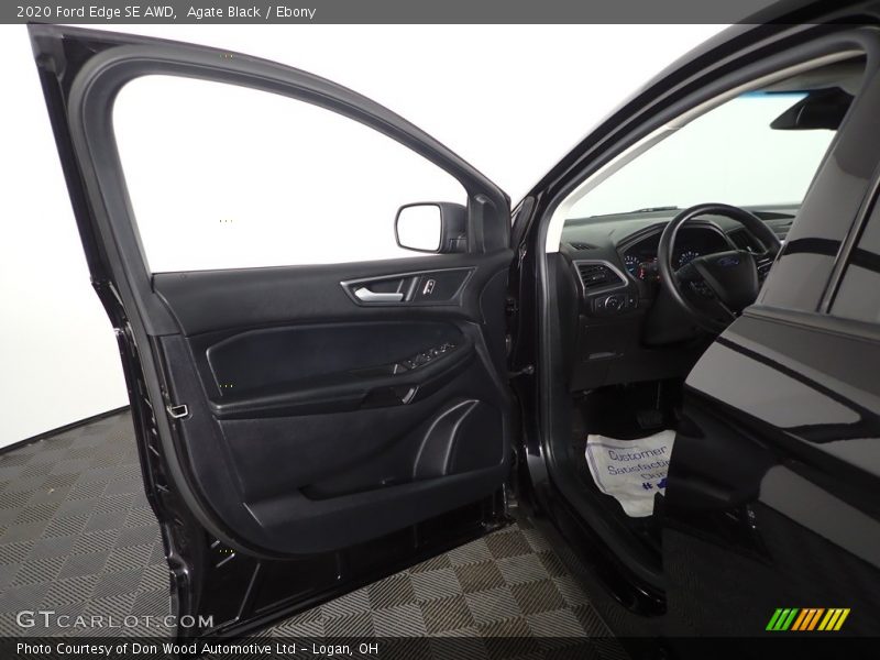 Agate Black / Ebony 2020 Ford Edge SE AWD