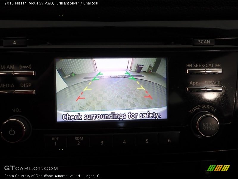 Brilliant Silver / Charcoal 2015 Nissan Rogue SV AWD
