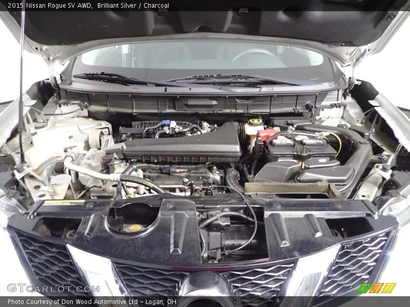 Brilliant Silver / Charcoal 2015 Nissan Rogue SV AWD