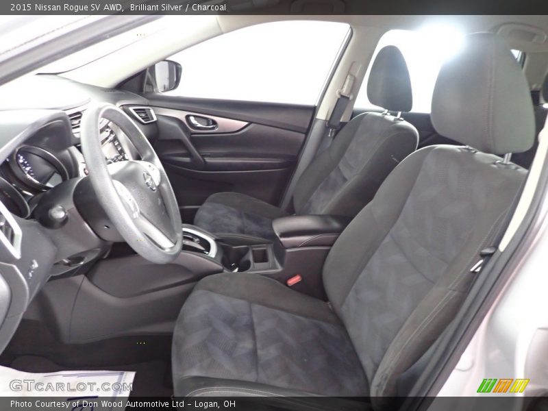 Brilliant Silver / Charcoal 2015 Nissan Rogue SV AWD