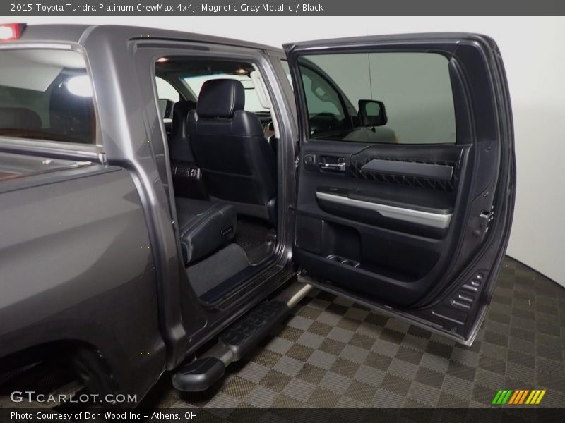 Magnetic Gray Metallic / Black 2015 Toyota Tundra Platinum CrewMax 4x4