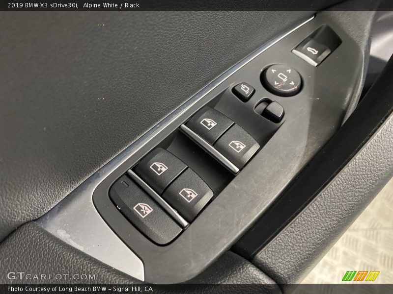 Alpine White / Black 2019 BMW X3 sDrive30i