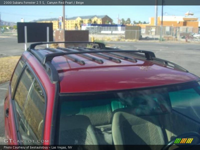 Canyon Red Pearl / Beige 2000 Subaru Forester 2.5 S