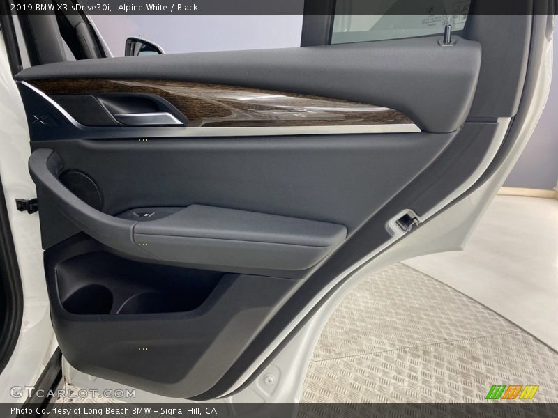 Alpine White / Black 2019 BMW X3 sDrive30i