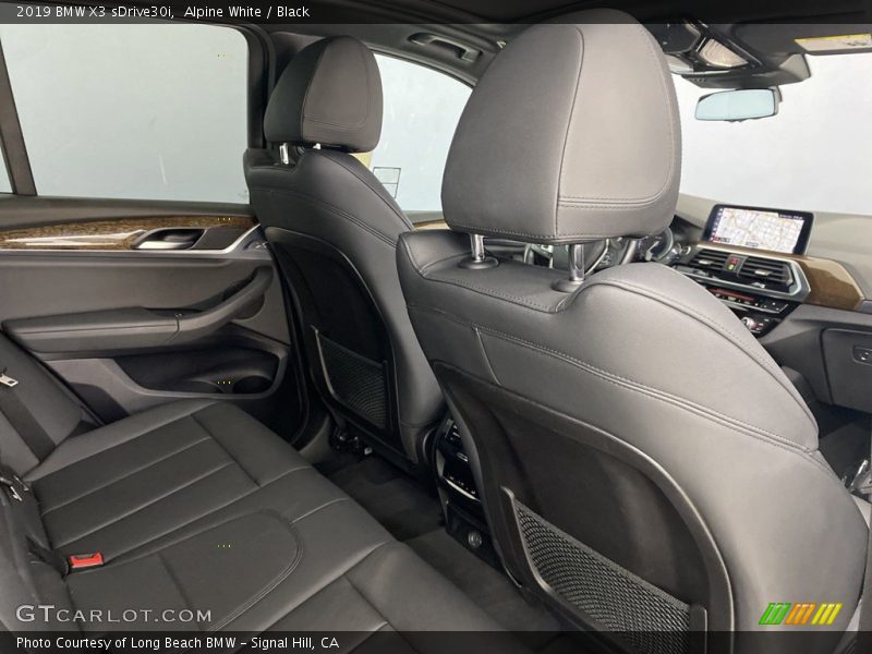 Alpine White / Black 2019 BMW X3 sDrive30i