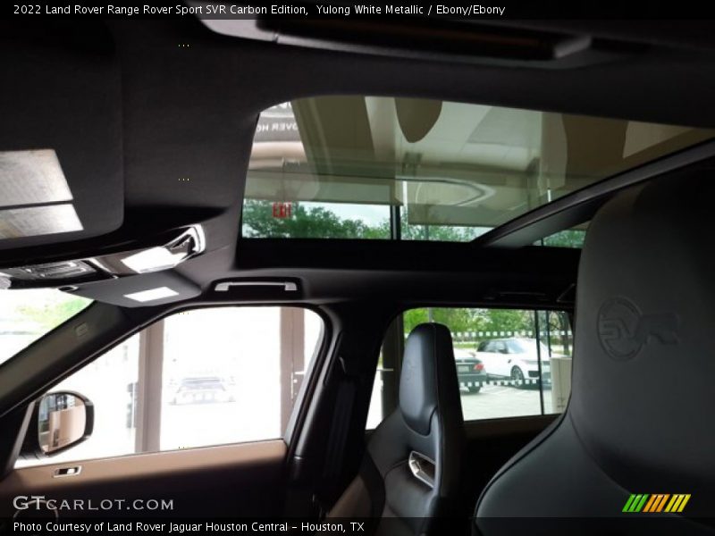 Sunroof of 2022 Range Rover Sport SVR Carbon Edition