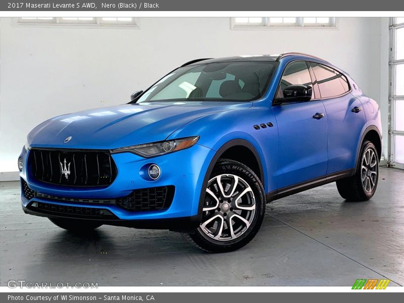 Nero (Black) / Black 2017 Maserati Levante S AWD