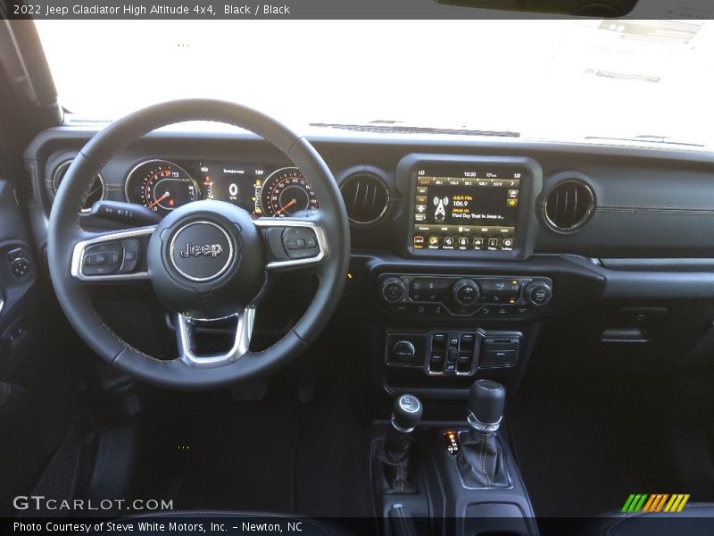 Black / Black 2022 Jeep Gladiator High Altitude 4x4