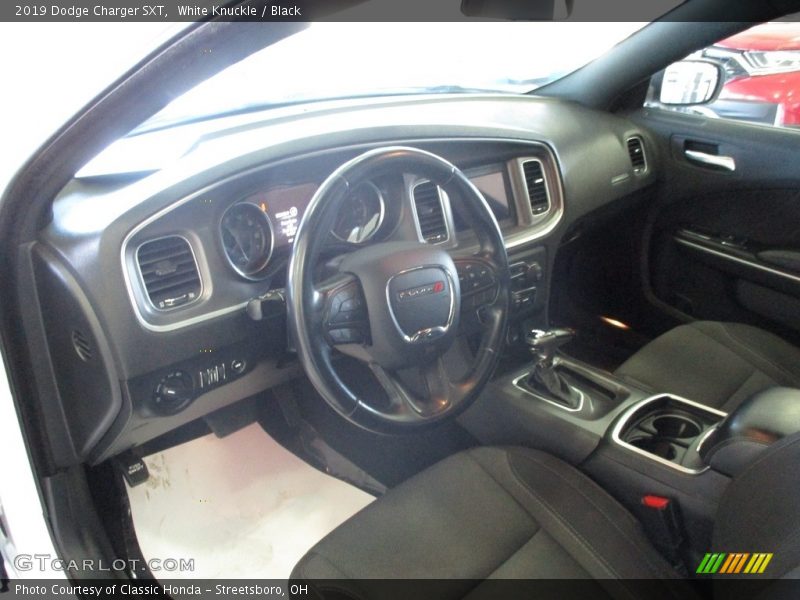 White Knuckle / Black 2019 Dodge Charger SXT