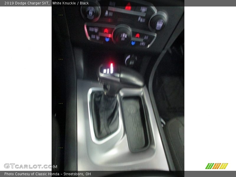 White Knuckle / Black 2019 Dodge Charger SXT