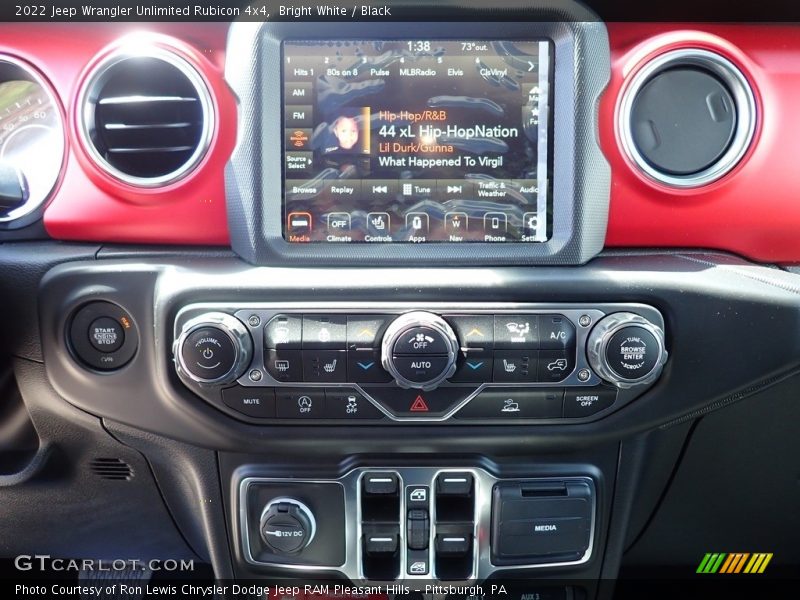 Bright White / Black 2022 Jeep Wrangler Unlimited Rubicon 4x4