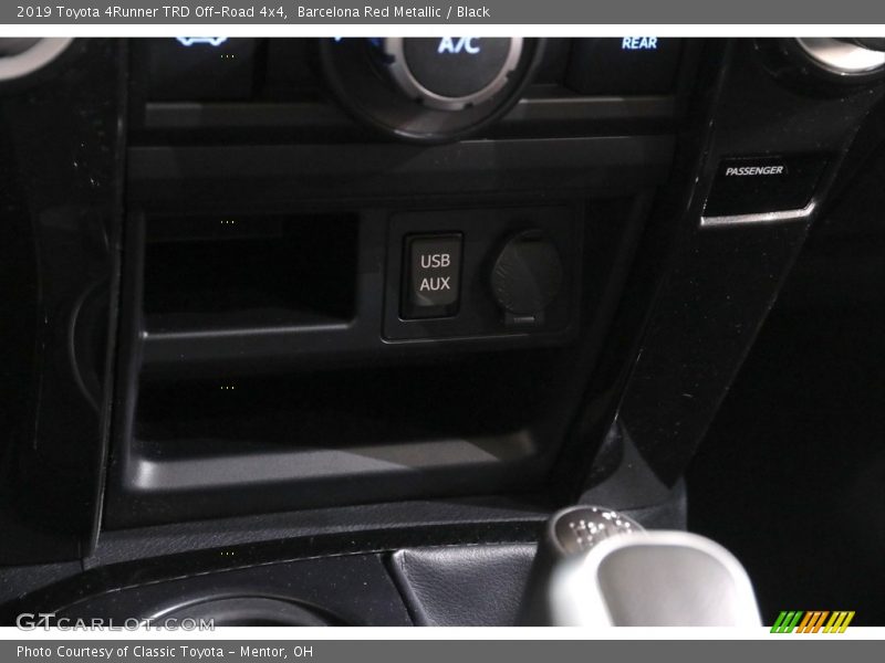 Barcelona Red Metallic / Black 2019 Toyota 4Runner TRD Off-Road 4x4