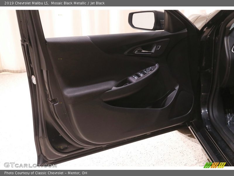 Mosaic Black Metallic / Jet Black 2019 Chevrolet Malibu LS