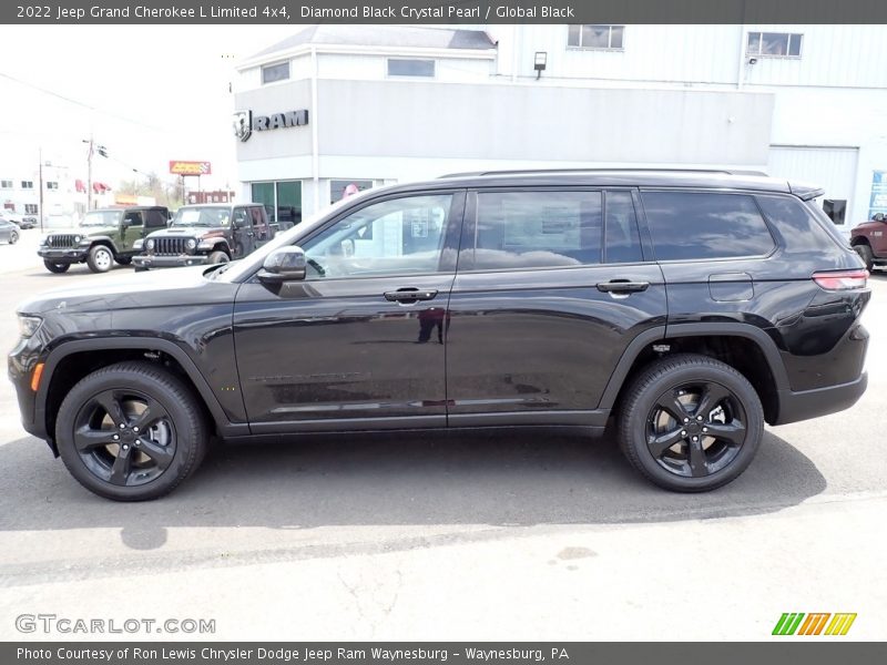 Diamond Black Crystal Pearl / Global Black 2022 Jeep Grand Cherokee L Limited 4x4