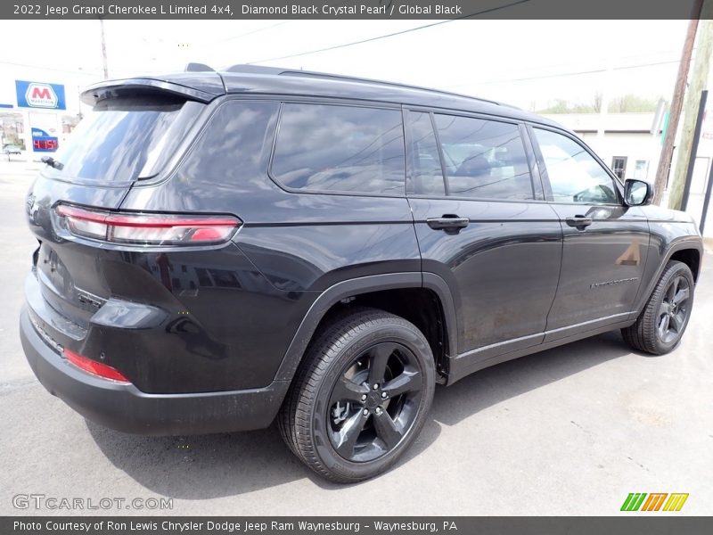 Diamond Black Crystal Pearl / Global Black 2022 Jeep Grand Cherokee L Limited 4x4