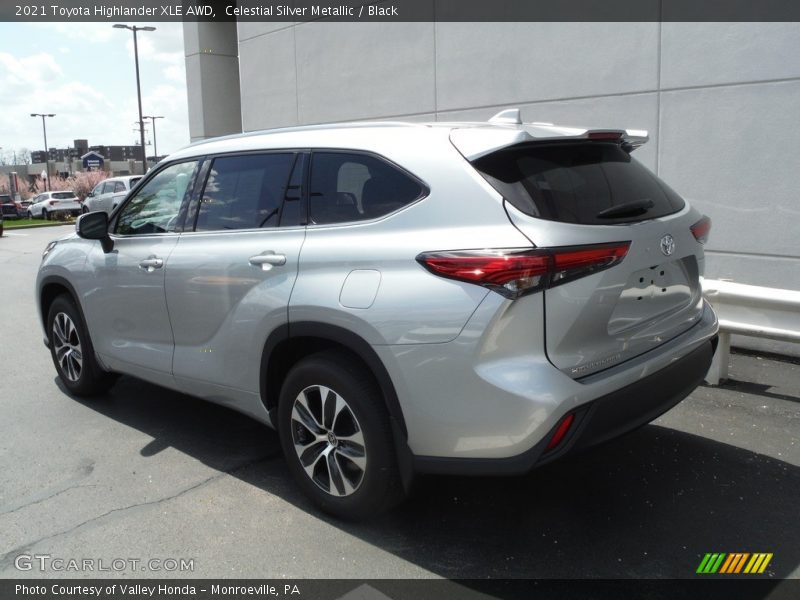 Celestial Silver Metallic / Black 2021 Toyota Highlander XLE AWD