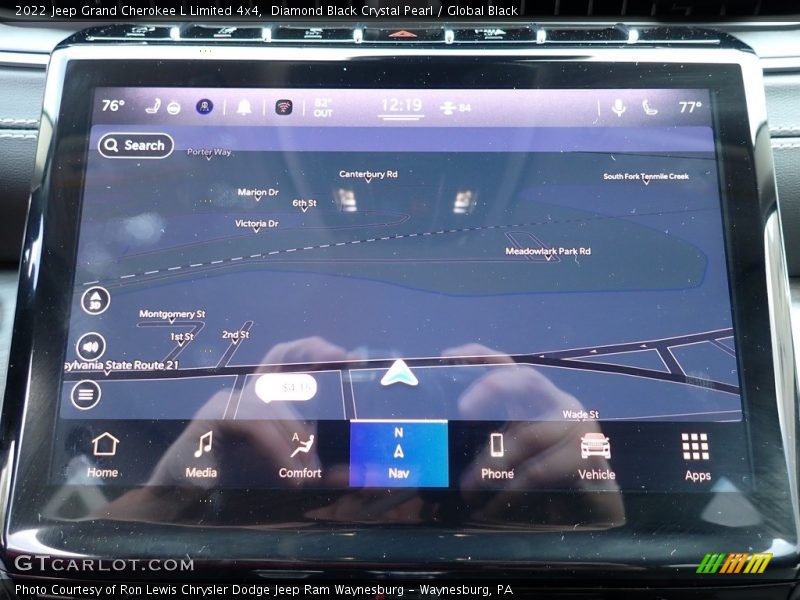 Diamond Black Crystal Pearl / Global Black 2022 Jeep Grand Cherokee L Limited 4x4