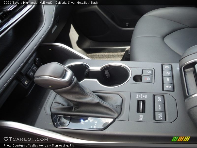  2021 Highlander XLE AWD 8 Speed Automatic Shifter