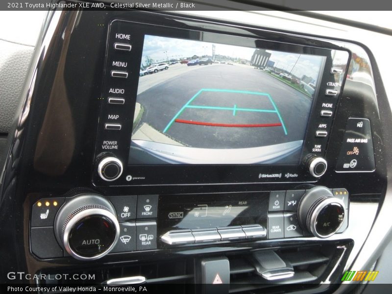 Controls of 2021 Highlander XLE AWD