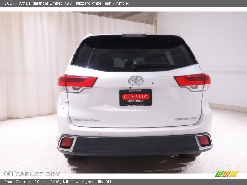 Blizzard White Pearl / Almond 2017 Toyota Highlander Limited AWD