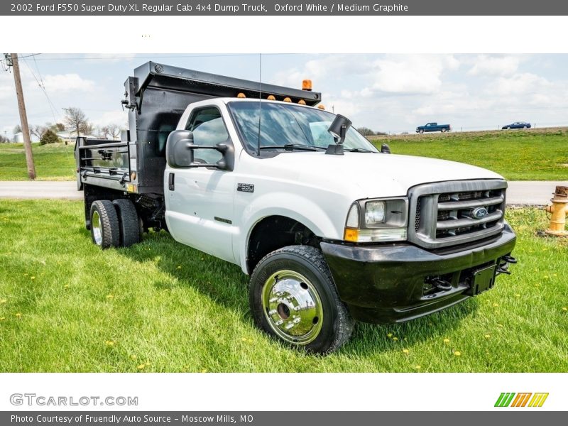 Oxford White / Medium Graphite 2002 Ford F550 Super Duty XL Regular Cab 4x4 Dump Truck