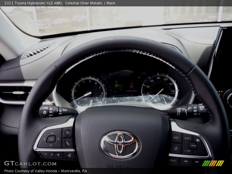  2021 Highlander XLE AWD Steering Wheel