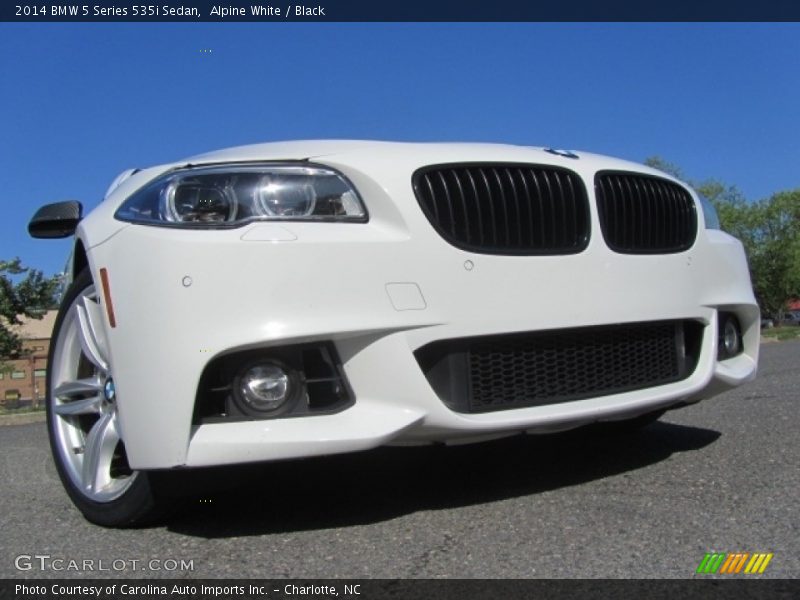 Alpine White / Black 2014 BMW 5 Series 535i Sedan