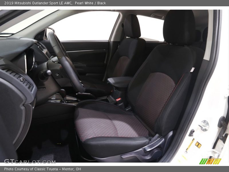 Pearl White / Black 2019 Mitsubishi Outlander Sport LE AWC