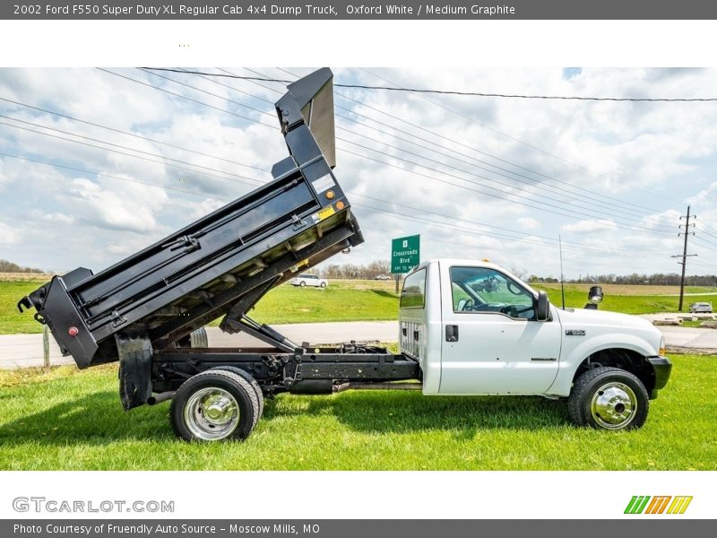  2002 F550 Super Duty XL Regular Cab 4x4 Dump Truck Oxford White