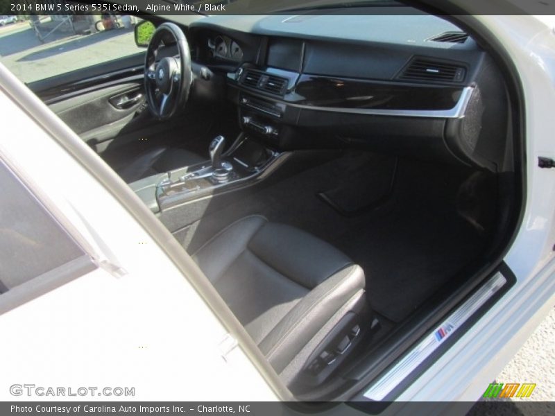 Alpine White / Black 2014 BMW 5 Series 535i Sedan