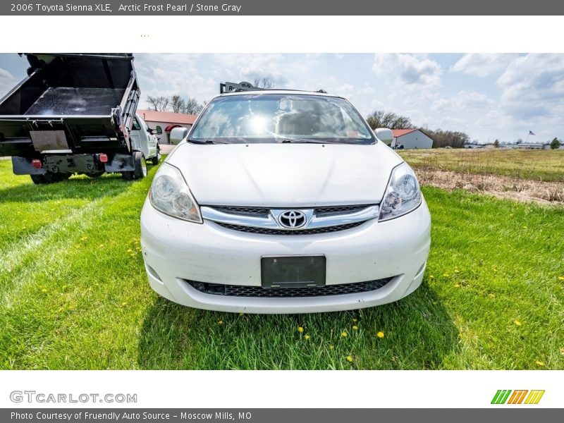 Arctic Frost Pearl / Stone Gray 2006 Toyota Sienna XLE