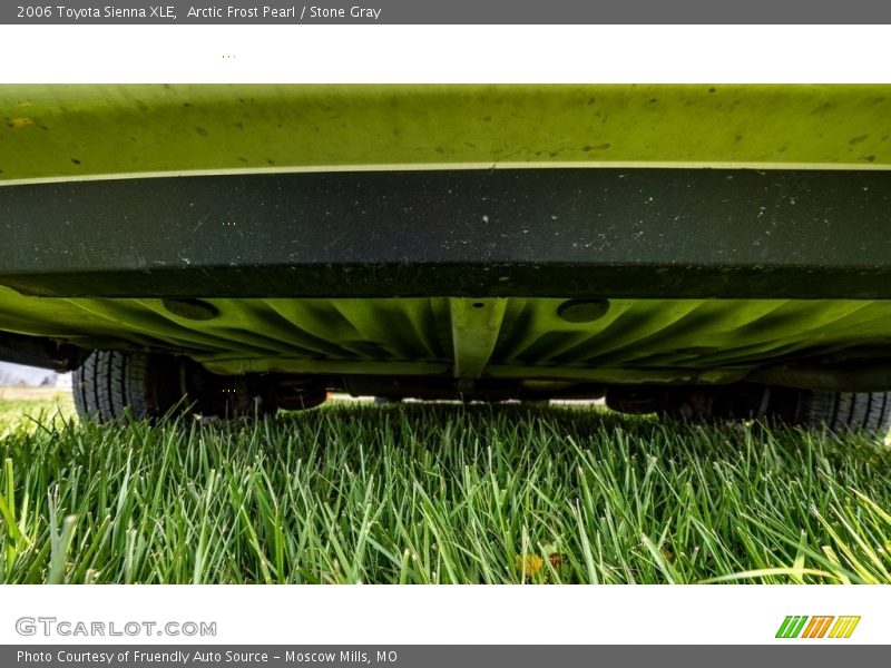 Arctic Frost Pearl / Stone Gray 2006 Toyota Sienna XLE