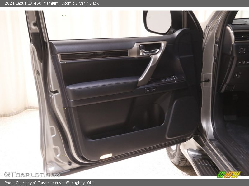 Door Panel of 2021 GX 460 Premium