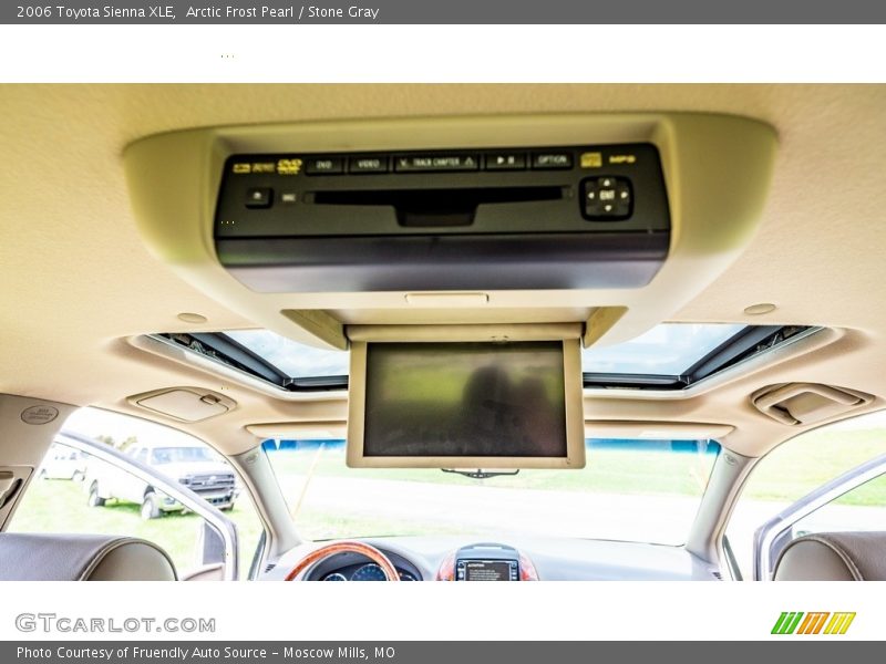 Arctic Frost Pearl / Stone Gray 2006 Toyota Sienna XLE