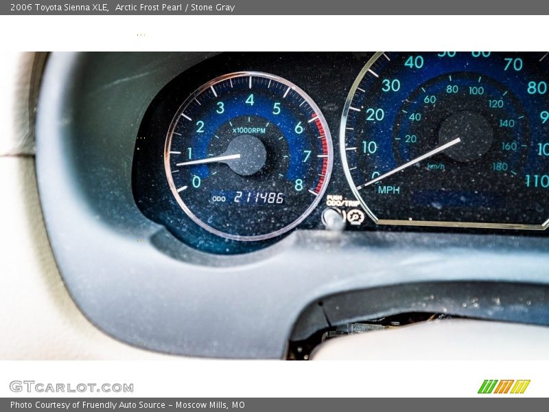 Arctic Frost Pearl / Stone Gray 2006 Toyota Sienna XLE