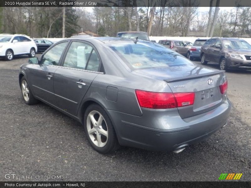 Radiant Silver / Gray 2010 Hyundai Sonata SE V6