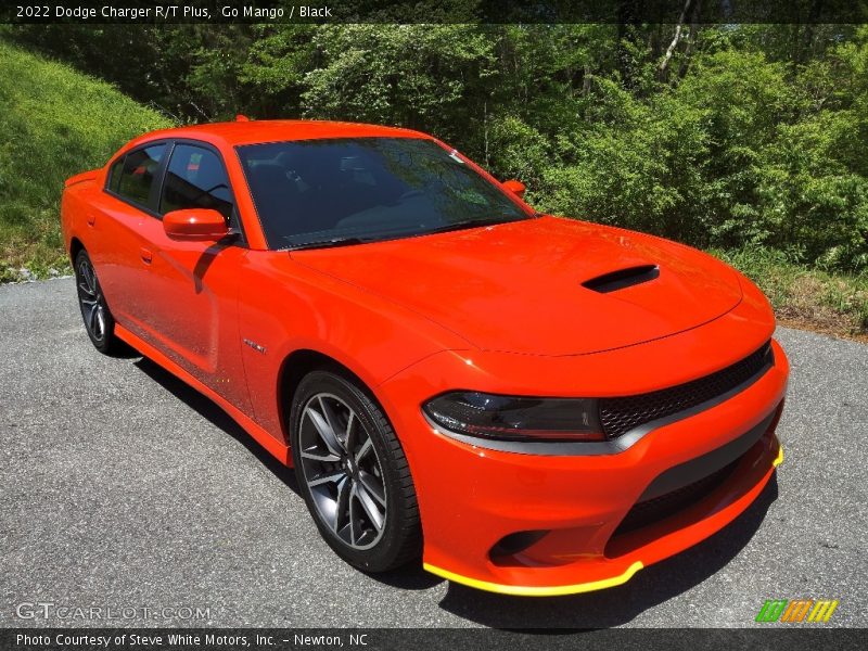 Front 3/4 View of 2022 Charger R/T Plus