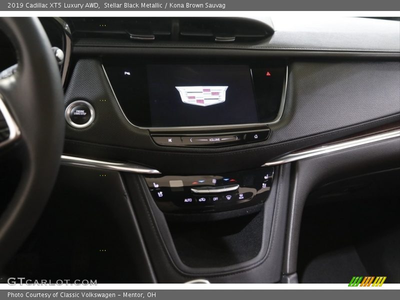 Stellar Black Metallic / Kona Brown Sauvag 2019 Cadillac XT5 Luxury AWD