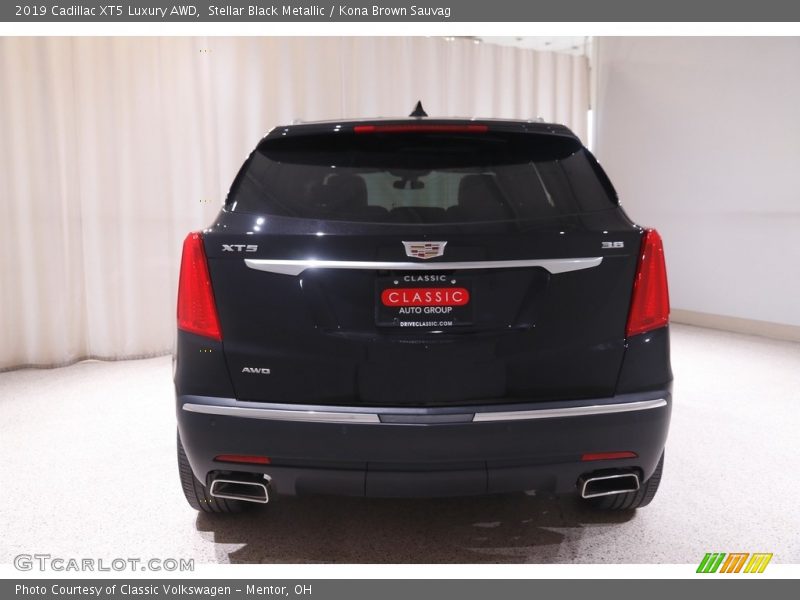 Stellar Black Metallic / Kona Brown Sauvag 2019 Cadillac XT5 Luxury AWD