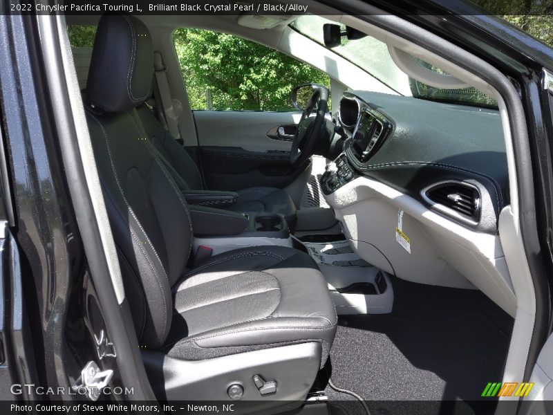 Brilliant Black Crystal Pearl / Black/Alloy 2022 Chrysler Pacifica Touring L