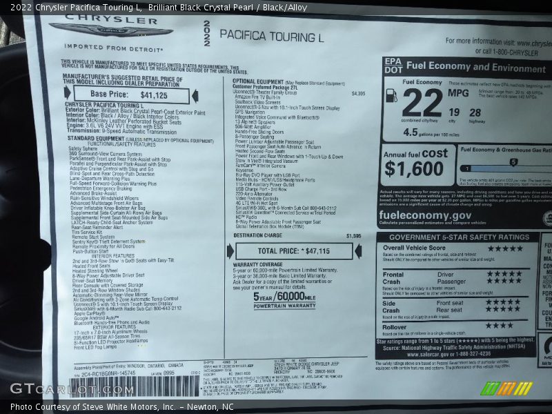 Brilliant Black Crystal Pearl / Black/Alloy 2022 Chrysler Pacifica Touring L