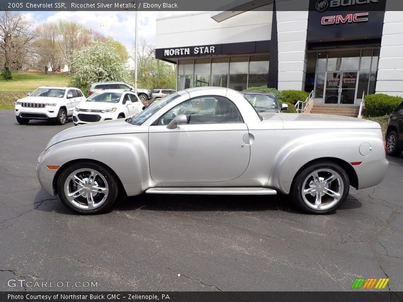 Ricochet Silver Metallic / Ebony Black 2005 Chevrolet SSR