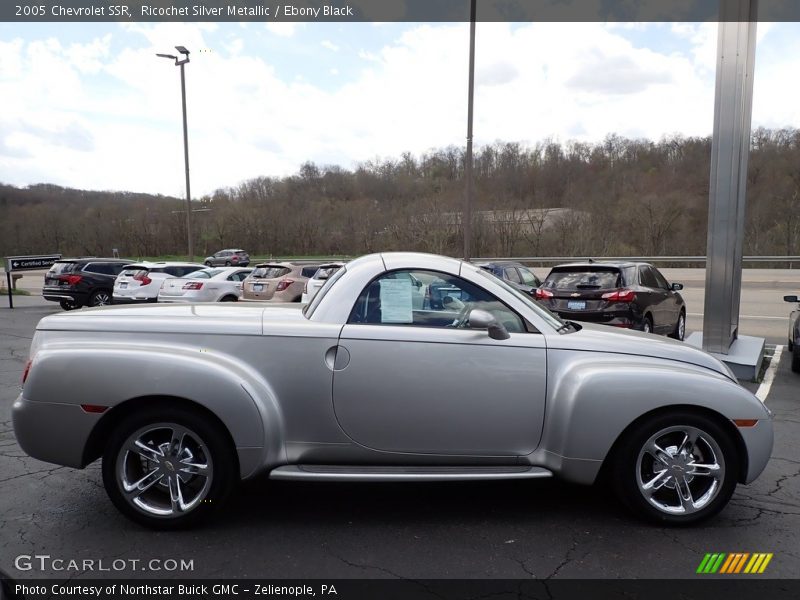 Ricochet Silver Metallic / Ebony Black 2005 Chevrolet SSR